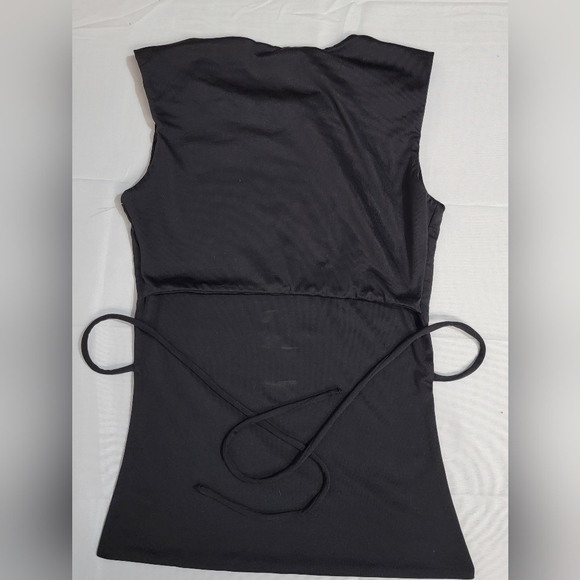 Princess Polly Uzo Top Black Lower Impact Size 0 Open Back Top - Picture 5 of 12